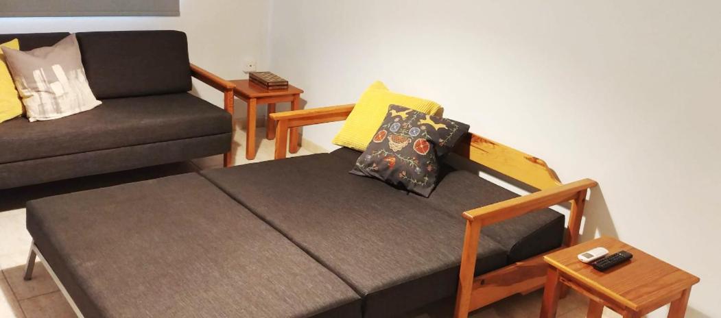 Anemomylos Guesthouse Paralímni Kültér fotó