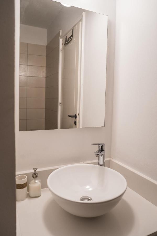 Anemomylos Guesthouse Paralímni Kültér fotó